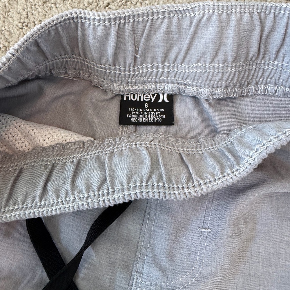 Hurley and Quicksilver Light Gray Elastic Waist Shorts - Picture 2 of 5